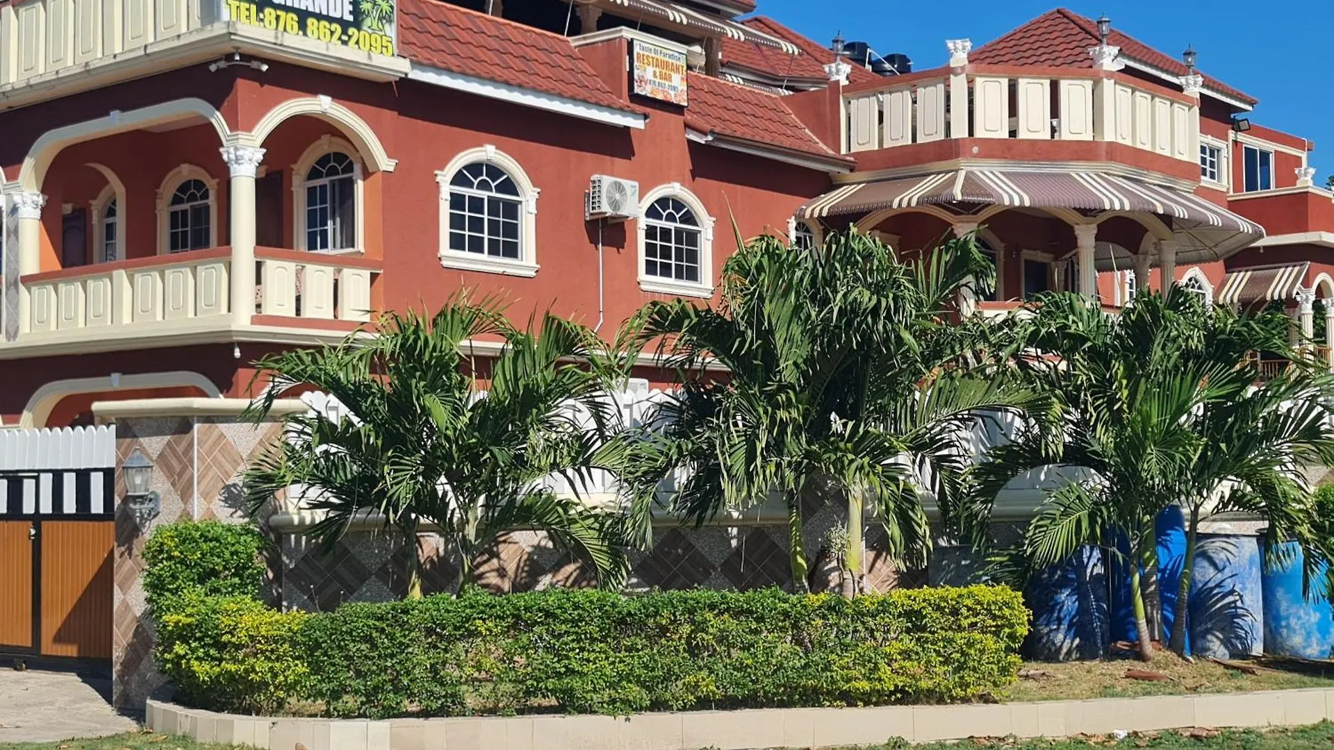 Villa Paradise Place Grande Cave Hill Jamaica